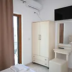 Hotel Marku 4*