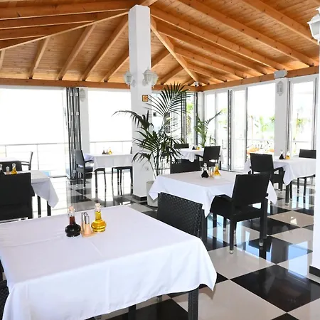 Hotel Marku