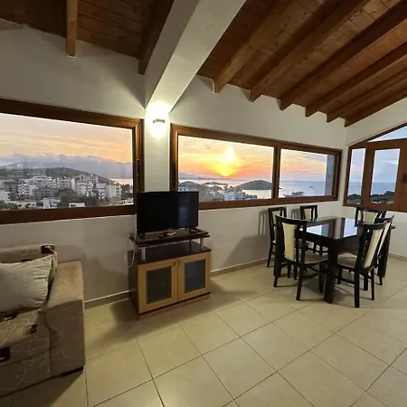 Hotel Marku 4*